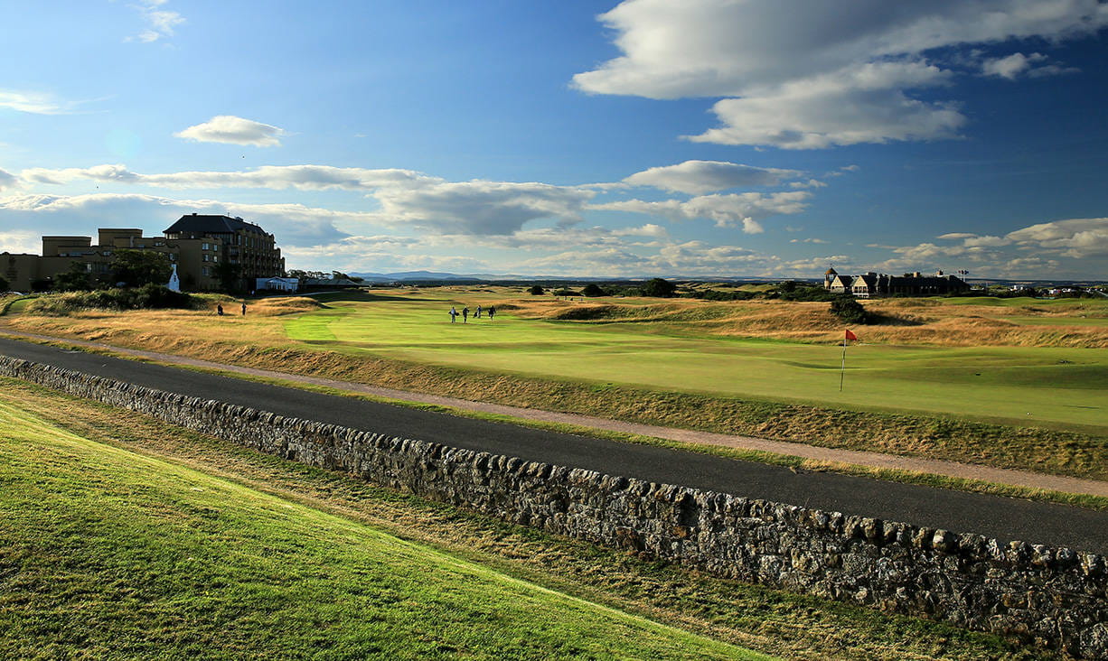 The famous 17th, known as the Road Hole